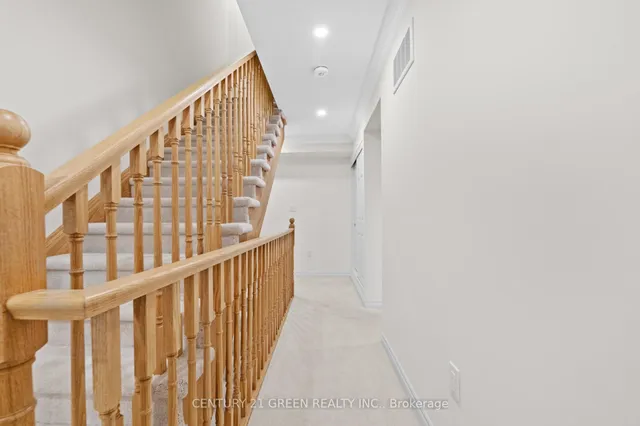 Additional image 41 of 383 Dundas St Unit 51