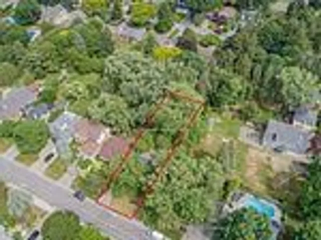 Additional image 2 of 14 Townsend Ave