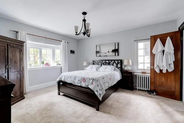 Additional image 25 of 8 Turner Ave