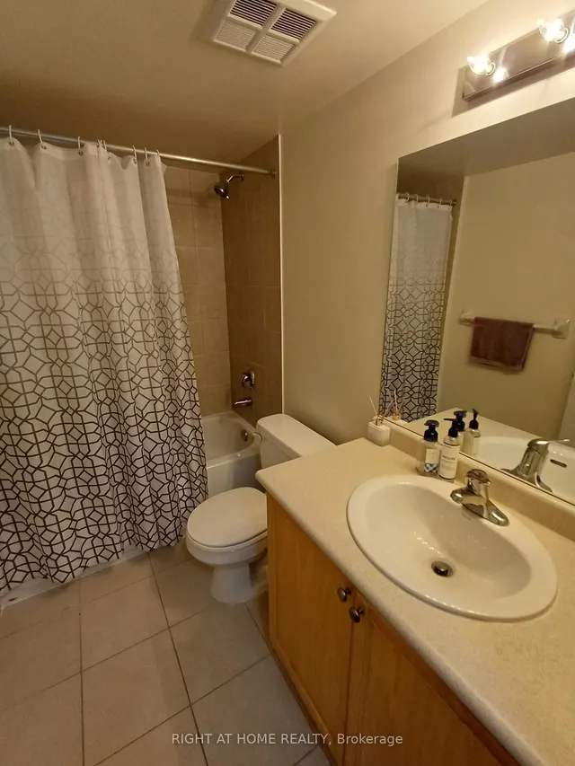 Additional image 10 of 45 Cedarcroft Blvd Unit 12