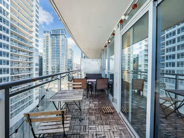 Additional image 28 of 38 Dan Leckie Way Unit 1603