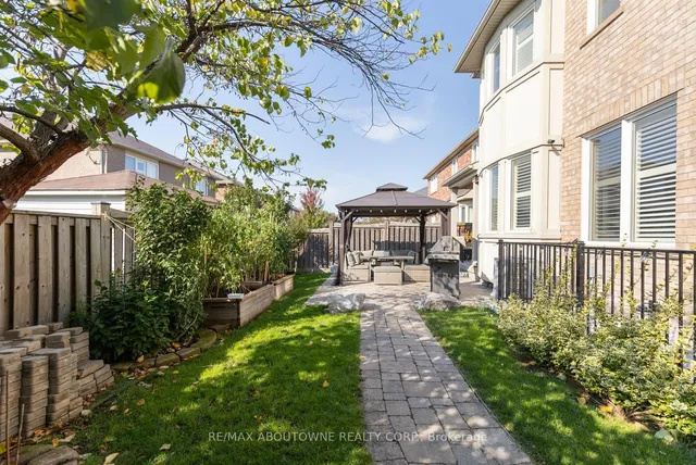 Additional image 37 of 862 Whaley Way