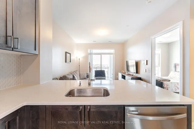 Additional image 14 of 470 Gordon Krantz Ave Unit 520