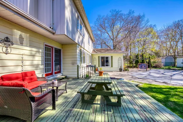 Additional image 45 of 2048 Devon Rd