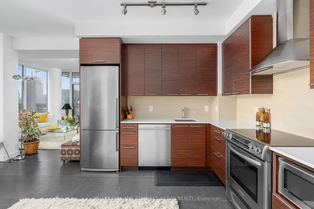 Additional image 16 of 1 Market St Unit 2204