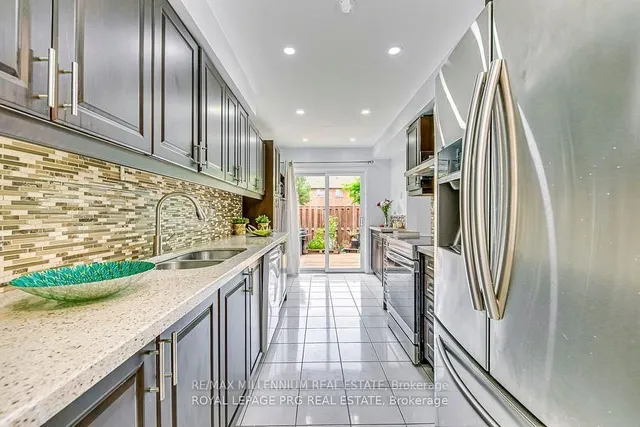 Additional image 11 of 35 Malta Ave Unit 37