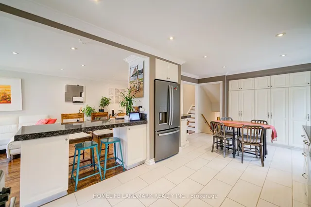 Additional image 14 of 2207 Elmhurst Ave