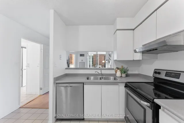 Additional image 13 of 24 Wellesley St Unit 610