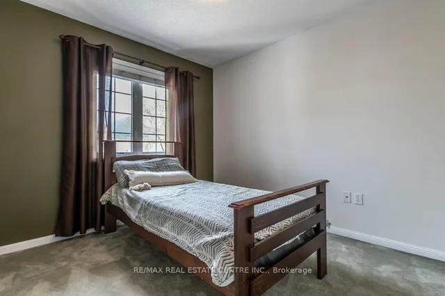 Additional image 20 of 46 Livingston Rd