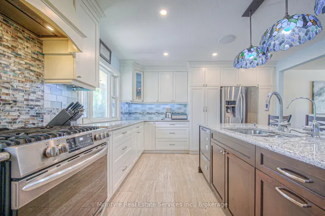 Additional image 16 of 215 Southwood Dr