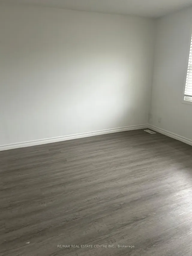 Additional image 8 of 420 Pioneer Dr Unit 3