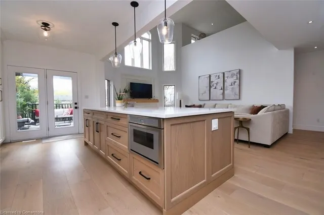 Additional image 14 of 46 Parkmanor Dr