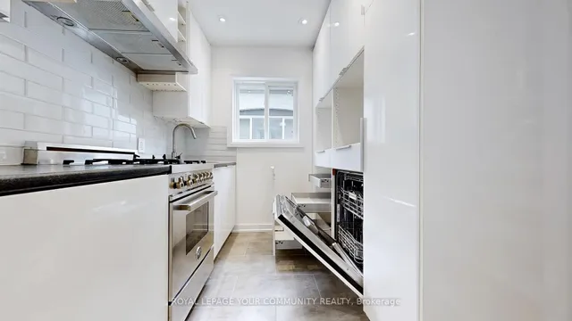 Additional image 15 of 31 Hamstead Ave