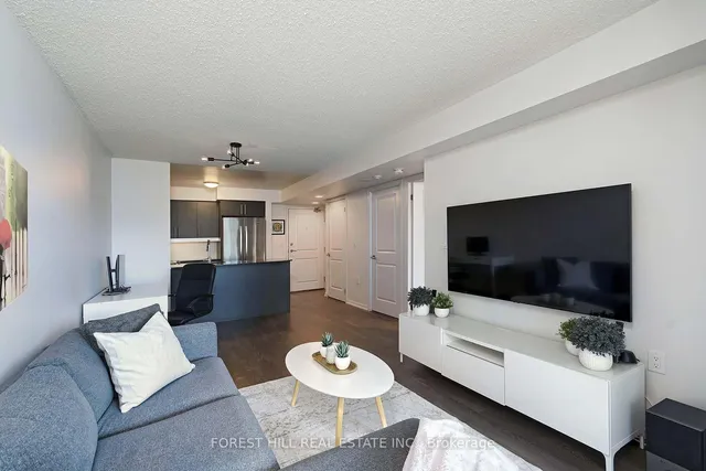 Additional image 5 of 125 Western Battery Rd Unit 303