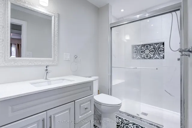 Additional image 5 of 424 Upper Wentworth St