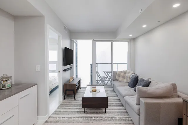 Additional image 15 of 19 Western Battery Rd Unit 2608