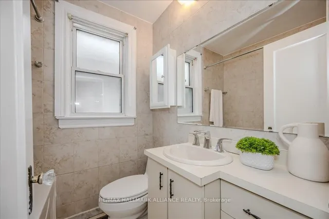 Additional image 9 of 49 Parker Ave