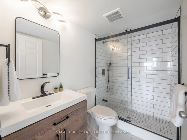 Additional image 3 of 70 Mill St Unit 909