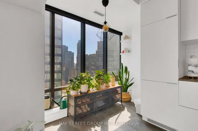 Additional image 14 of 5 St Joseph St Unit 1704