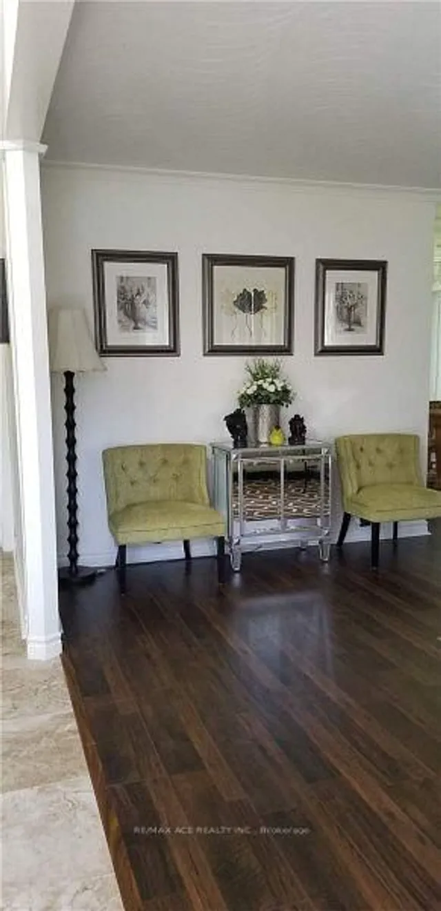 Additional image 7 of 14 Hillock Pl