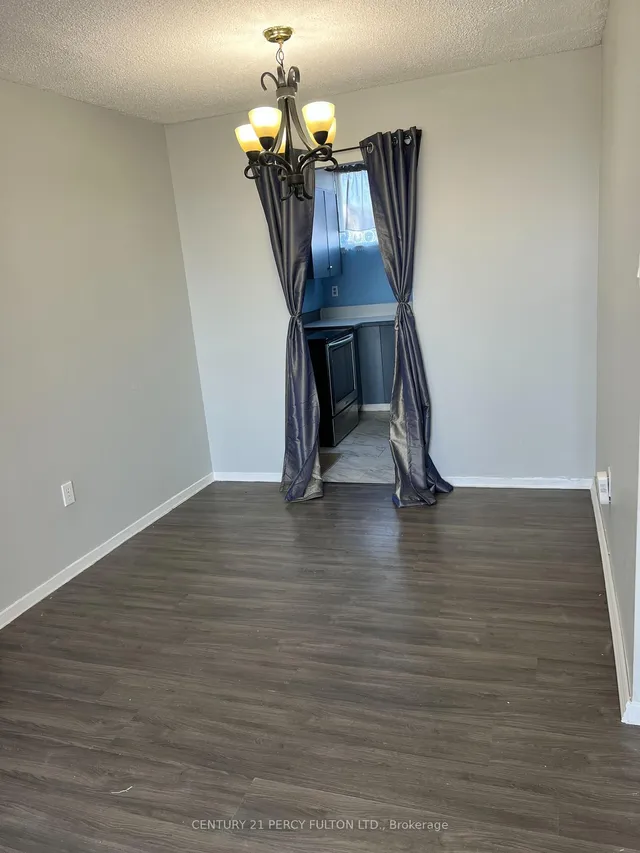 Additional image 12 of 4645 Jane St Unit 828