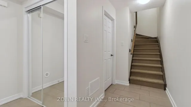 Additional image 4 of 8 Francesco St