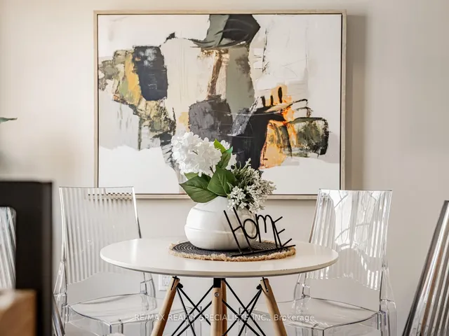 Additional image 28 of 2055 WALKERS Line Unit 227