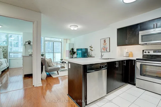 Additional image 4 of 25 Lower Simcoe St Unit 1505