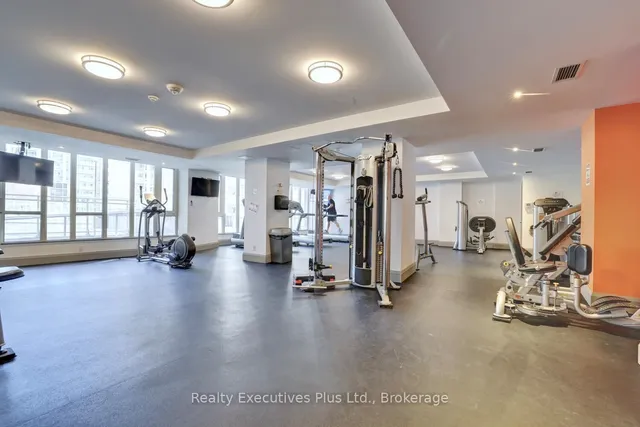 Additional image 34 of 35 Bastion St Unit 619