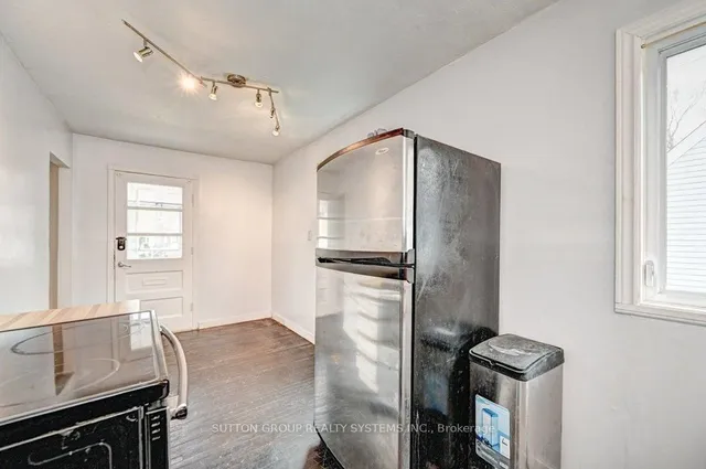 Additional image 8 of 135 Glen Rd