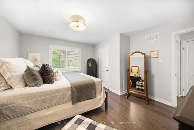 Additional image 33 of 441 Stonehenge Dr Unit 17