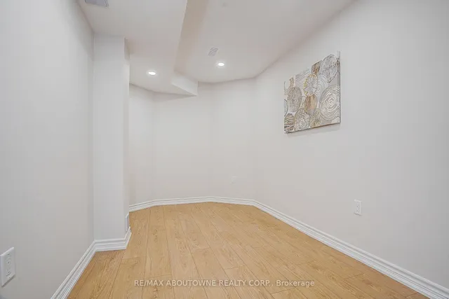 Additional image 48 of 153 Sixteen Mile Dr