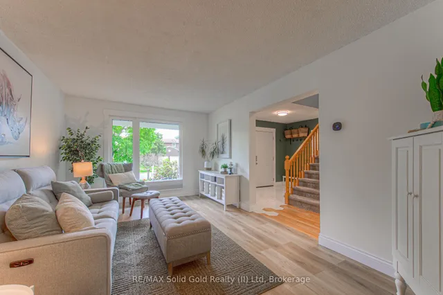 Additional image 12 of 57 Royal Orchard Dr