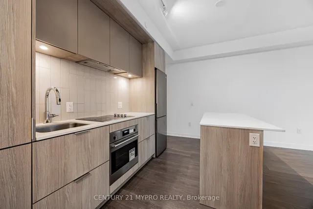 Additional image 10 of 130 River St Unit 807