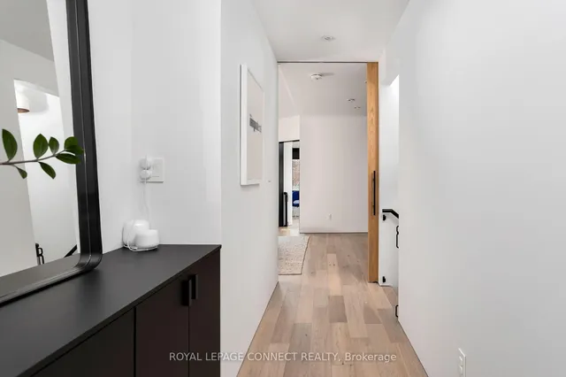 Additional image 17 of 59 Fuller Ave