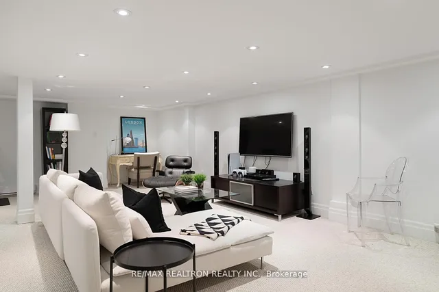 Additional image 34 of 181 Arlington Ave