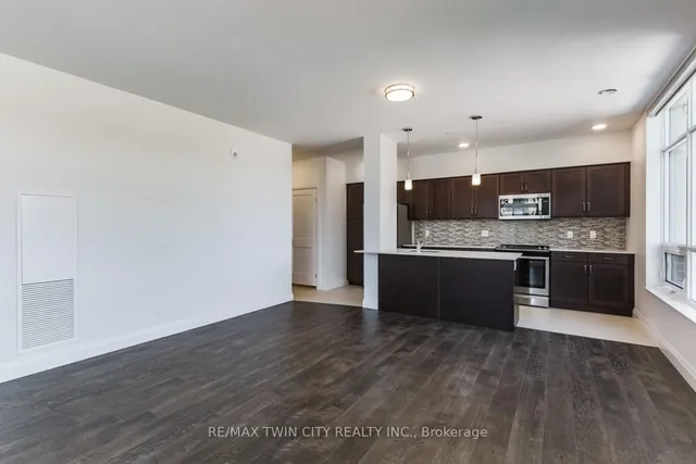 Additional image 8 of 399 Queen St Unit 201