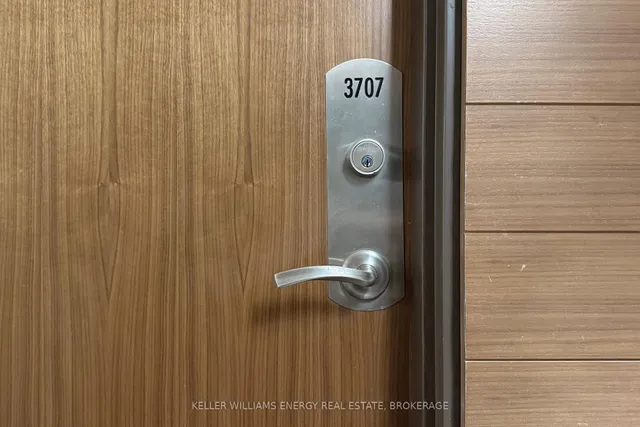 Additional image 21 of 2191 Yonge St Unit 3707