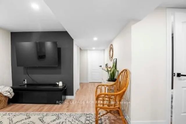 Additional image 17 of 46 Dearbourne Blvd Unit 32