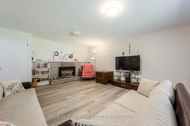 Additional image 31 of 243 Appleby Line