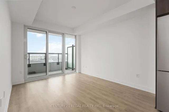 Additional image 11 of 30 Inn On The Park Dr Unit 1707