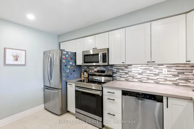 Additional image 6 of 3845 Lake Shore Blvd Unit 102