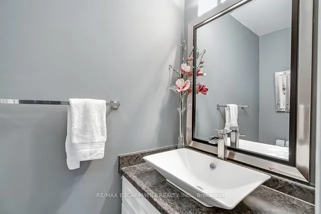 Additional image 23 of 2347 Tweedsmuir Crt