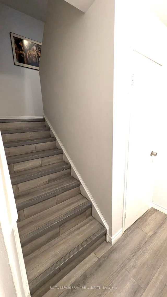 Additional image 31 of 4060 Lawrence Ave Unit 220