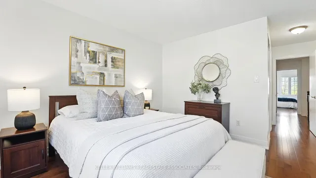 Additional image 16 of 1355 Rathburn Rd Unit 35