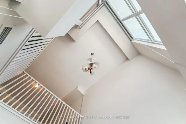 Additional image 15 of 5260 Dundas St Unit C204