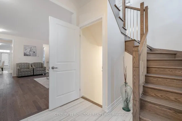 Additional image 46 of 1 Moorcroft Pl