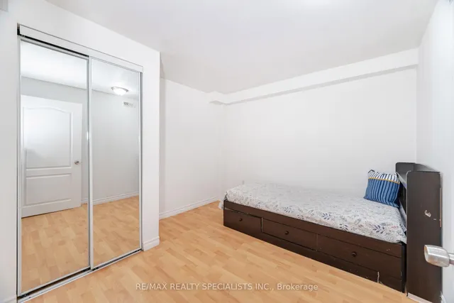 Additional image 35 of 47 Deerglen Dr