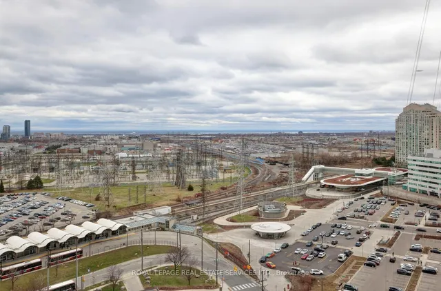 Additional image 23 of 5233 Dundas St Unit 1829