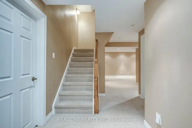 Additional image 35 of 76 Inverhuron Tr